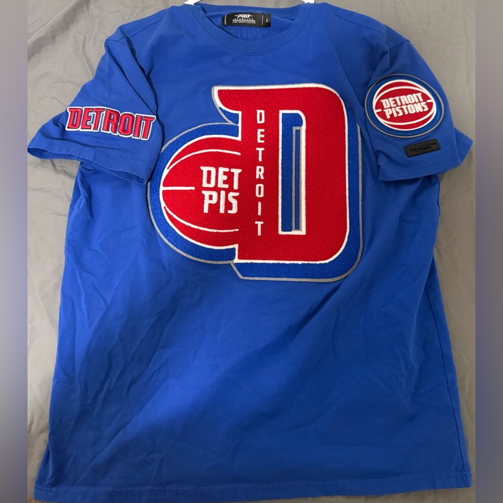 Pro Standard Tee Shirt